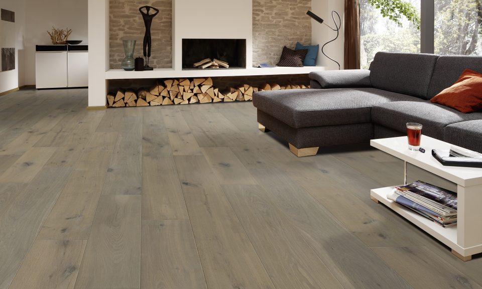 Fuzion Engineered Hardwood Northern Retreat Olde Station 9-1/2" - 5/8" European Oak (28.42 sq. ft. / box) - Bhdepot 